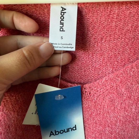 Abound V-Neck Sweater in Pink - Picture 3 of 5